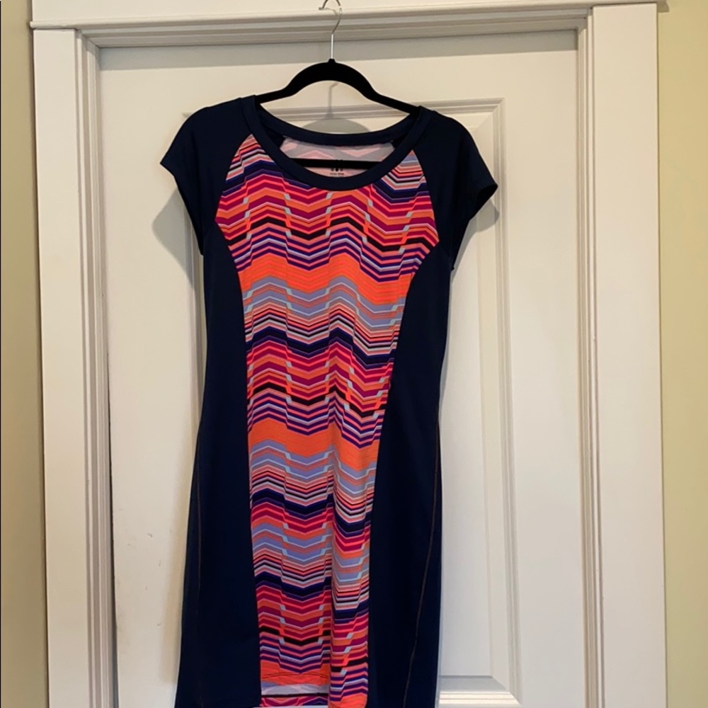 Stretchy, casual dress